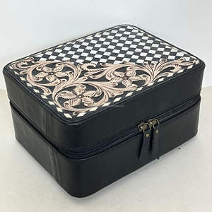 กล่องเก็บเครื่องประดับหนังแท้สุดหรูแบบใหม่  ตกแต่งลายดอกไม้แบบแฮนด์เมด  ภายในบุผ้ากำมะหยี่  สำหรับจัดระเบียบการเดินทาง - Product Image 4