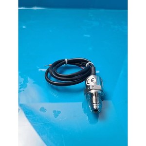 Capteurs de Précision UE P17W-125 Utilisés Comme Appareils D'Occasion Pièces d'Équipement Semi-conducteur Anciens - Product Image 3