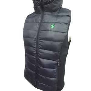Gilet chauffant en duvet coupe-vent rechargeable par USB avec capuche pour la randonnée, les trajets quotidiens et le ski - Product Image 4