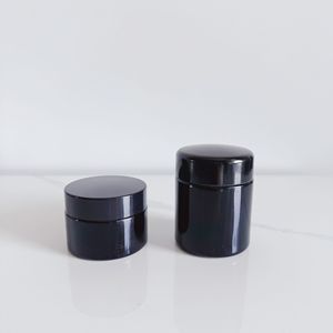 Mini pot en verre avec couvercle à vis sécurisé pour l'emballage de produits de détail, pot de rangement compact transparent avec fermeture hermétique - Product Image 6