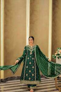 Ensemble haut et dupatta brodés, prêt-à-porter, style ethnique, le plus vendu, pour fêtes, avec kurta, palazzo et pantalon Kurti, vente en gros - Product Image 3