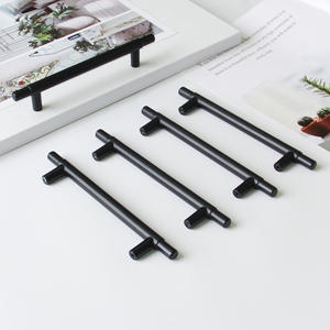 Tirador Moderno de Acero Inoxidable Negro Mate para Cajones de Cocina, Armarios y Roperos - Ecológico y Duradero - Product Image 2