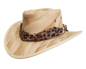 Chapeau de cowboy en cuir naturel bronzé avec bande imprimée léopard, style western, large bord, pour ranch et extérieur, accessoire de mode - Product Image 5