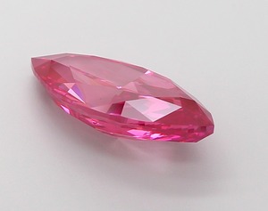 Diamant de laboratoire CVD de 4,06 carats, taille Marquise, rouge vif fantaisie, certifié IGI, clarté VS1, polissage excellent, pierre libre de qualité supérieure pour bijoux - Product Image 5
