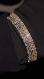 Bracelet tennis en or 14 carats avec diamants de laboratoire taille baguette, bracelet de luxe serti, vente en gros, bijoux fins personnalisés - Product Image 3