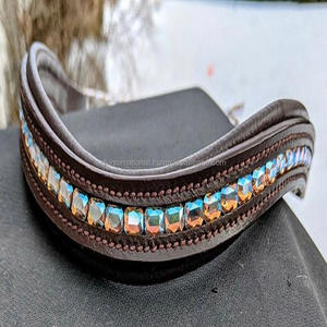 Hermosa banda de cejas de lujo de Cuero 100% acolchada suave personalizada para brida con cristales brillantes cuadrados AB banda de cejas de doma - Product Image 2