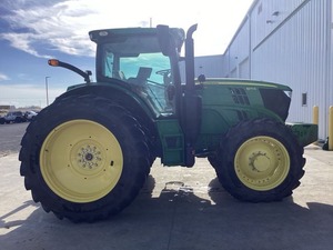 Tractor Agrícola 6175R 2022, Equipo Premium Listo para Exportación - Product Image 1