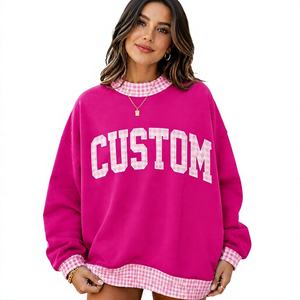 Pull à col montant à carreaux rouges et blancs pour femme, style universitaire tendance, vente en gros pour boutiques et fournisseurs - Product Image 4