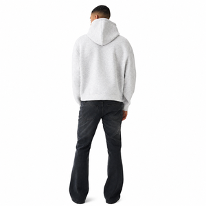 Sudadera con Capucha Gris Claro Personalizada para Hombre, Corte Regular, Forro Polar, Estilo Casual, Diseño con Bolsillos, Estilo Invernal, 100% Algodón, 280 Gramos - Product Image 4