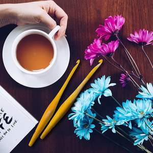 Ganchillo de Resina Ecológico Hecho a Mano, 3mm de Grosor, Personalizable, Ergonómico, 7 Pulgadas, Agarre Suave, Herramienta para Manualidades con Hilo - Product Image 3