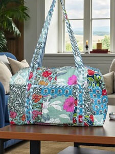 Large Cotton Weekender <b>Handmade</b> Quilted Weekender Duffle Bag with Floral Pattern and Zipper Closure for Travel - Product Image 4