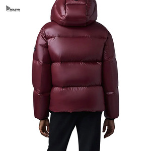 Veste matelassée unisexe pour le printemps, épaisseur standard, à capuche, imperméable, écologique, séchage rapide, fournisseur en gros OEM personnalisé - Product Image 6