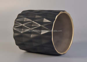 Récipient de stockage de cire parfumée en métal avec intérieur élégant plaqué or parfait pour une organisation élégante et une décoration intérieure - Product Image 3