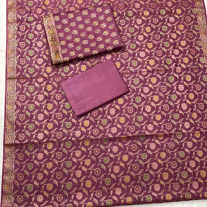 Traje de seda pura Banarasi de 3 piezas con estampado jaal - Product Image 1