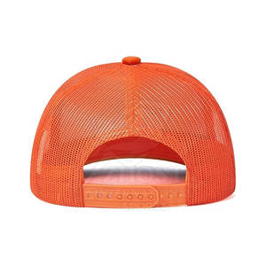 Gorra Trucker de Tela Ecológica Reciclada, con Malla Transpirable en la Parte Trasera, para Deportes y Running - Product Image 5