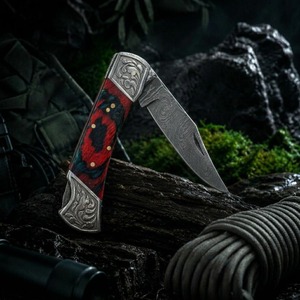 Cuchillo Plegable de Acero de Damasco con Punta Caída, Mango Rojo, Hoja Recta, para Camping y Actividades al Aire Libre, 6.5 Pulgadas de Longitud Total - Product Image 1