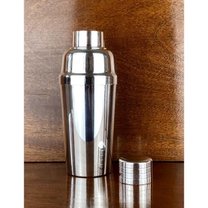 Fabriqué en acier inoxydable de haute qualité, résistant à la rouille, shaker à cocktails fabuleux, performance durable. - Product Image 1