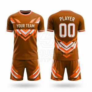 Uniforme de football personnalisé de qualité supérieure, matériau durable, uniforme de football d'équipe - Product Image 6