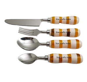 Juego de cubiertos de acero inoxidable para cocina, set de 4 cubiertos con cuchara chapada en acero inoxidable y cuchillo - Product Image 1