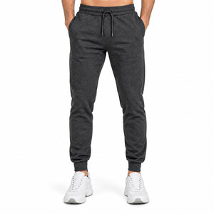 Pantalon de sport léger en nylon respirant pour homme, idéal pour l'été, avec poches, design élégant et de haute qualité - Product Image 1