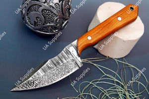 Cuchillo de caza profesional de alta calidad, forjado a mano en acero de Damasco, con hoja de espiga completa y punta recta, para exteriores, con funda de cuero. - Product Image 4
