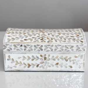 Boîte à bijoux en nacre de designer, mosaïque artisanale, organisateur de rangement pour collection de bijoux, souvenirs et décoration intérieure haut de gamme - Product Image 1