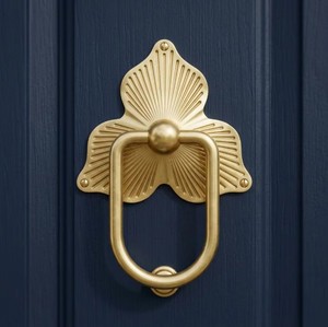 Timbre de Puerta Decorativo de Latón Macizo, Diseño Moderno, Apertura Manual, para Recibidor, Dormitorio, Villa, Entrada Principal, Fabricante OEM para Exportación - Product Image 1
