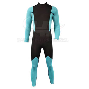 Maillot de bain pour hommes avec tissu à séchage rapide et design flexible, idéal pour la plage, la pratique de la natation et les sports nautiques - Product Image 6