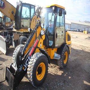 Cargadora Compacta 407 2022 con Cabina Cerrada, Máquina de Construcción de Alto Rendimiento con Capacidad de Carga Nominal de 200 Toneladas y Sistema de Rodamientos y Engranajes - Product Image 1