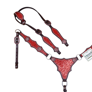 Ensemble de harnais Western avec collier de poitrine, orné de grosses paillettes rouges et de conchos en strass étincelants - Product Image 2