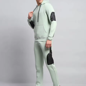 Conjunto Deportivo con Sudadera con Bolsillos para Hombre – Sudadera y Pantalones Deportivos Casuales de Primera Calidad con Diseño de Bolsillos con Cremallera - Product Image 3