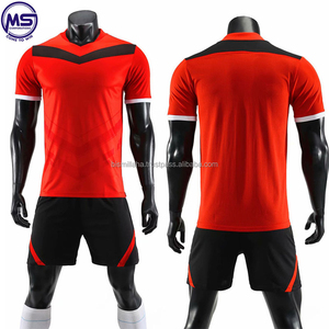 Maillot de football unisexe jaune et noir à manches courtes, col en V, en polyester anti-humidité, uniforme imprimé par transfert thermique, personnalisable pour équipe - Product Image 4