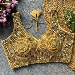 Blusa sin mangas de seda a la moda con cuentas, moti y cristales, con espalda acolchada y cierre de gancho - Colección de exportación de moda femenina - Product Image 1