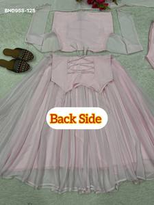 Hermoso Conjunto de Diseño de Georgette Sintético con Falda Larga Acampanada, Maxi y Anarkali, Koti Elegante, Pantalón y Dupatta - Proveedor Indio - Product Image 5
