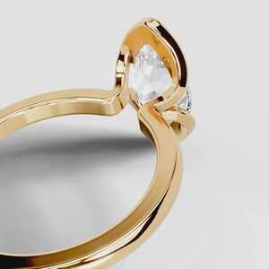 Anillo de Diamante con Corte Marquise de 2.00CT, Cultivado en Laboratorio, Oro Sólido de 14K, Joyería Fina para Propuesta de Matrimonio - Product Image 4