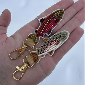 พวงกุญแจลูกปัดแบบคู่ทำมือรูปสัตว์น่ารักทนทานของขวัญแฟชั่นสวยงาม - Product Image 1