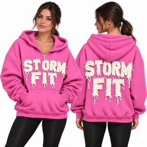 Hoodie demi-zip pour femme en polaire corail clair, coupe Storm Fit, avec appliqué lettres, épaules tombantes, poche kangourou, style streetwear décontracté et coupe-vent - Product Image 3