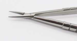 Porte-aiguilles microchirurgical pour usage vétérinaire chez le bétail - Acier inoxydable et alliage de titane durables - Product Image 2