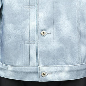 Veste en jean délavé pour homme, coupe classique, col rabattu, fermeture à boutons simple, style décontracté, idéale pour le printemps - Product Image 4