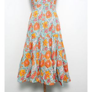 Belle robe trapèze moderne en coton à imprimé floral bohème, col rond, longueur genou, imprimée au bloc, pour fêtes d'été et printemps-été - Product Image 2