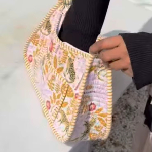 Floral Printed Zip Bohemian Lady Crossbody <b>Sling</b> <b>Bag</b> for Women Summer/Spring India - Product Image 1