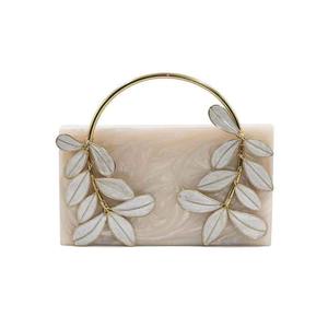 Sac à main en résine, accessoire tendance, sac en résine et métal, pochette élégante, motif feuille, sac bandoulière pour femme, sacs de mariée - Product Image 4