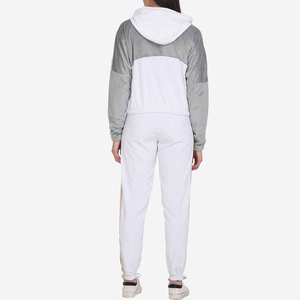 Chándal Deportivo para Mujer con Logotipo Personalizado, Precio Económico, Fabricante Mayorista, Chándal de Dos Piezas de Alta Calidad Hecho a Medida - Product Image 3