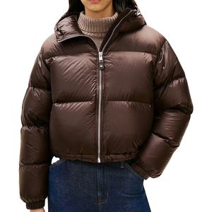 Chaqueta acolchada ligera personalizada de algodón tejido con relleno, plegable y cálida para mujer, abrigos cortos tipo burbuja para damas - Product Image 1