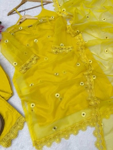 Ensemble Kurti et pantalon avec broderie florale et dupatta, coupe ample, tenue traditionnelle indienne et pakistanaise pour femmes, été - Product Image 6