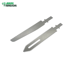 Hoja de sierra esternal recíproca profesional de acero inoxidable para instrumentos ortopédicos - Product Image 1