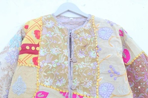 Chaqueta bordada de retales Sari indio para mujer, abrigo corto de bombardero, Chaqueta de algodón para mujer - Product Image 4