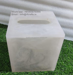 Actualice los baños de su hotel con cubiertas de caja de pañuelos de resina fundida hechas a mano diseñadas a medida y empaquetadas en cartón - Product Image 6