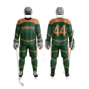 ชุดฮอกกี้น้ำแข็งรุ่นใหม่ขายดี ผลิตจากโพลีเอสเตอร์ 100% พร้อมโลโก้สั่งทำพิเศษ เหมาะสำหรับสวมใส่ลำลองและเล่นกีฬาฮอกกี้น้ำแข็ง - Product Image 1