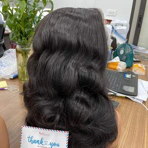 TENDANCE POPULAIRE Extensions de cheveux pour perruque ondulée naturelle de qualité supérieure Cheveux humains vietnamiens de couleur naturelle du vendeur en gros Grand stock - Product Image 5